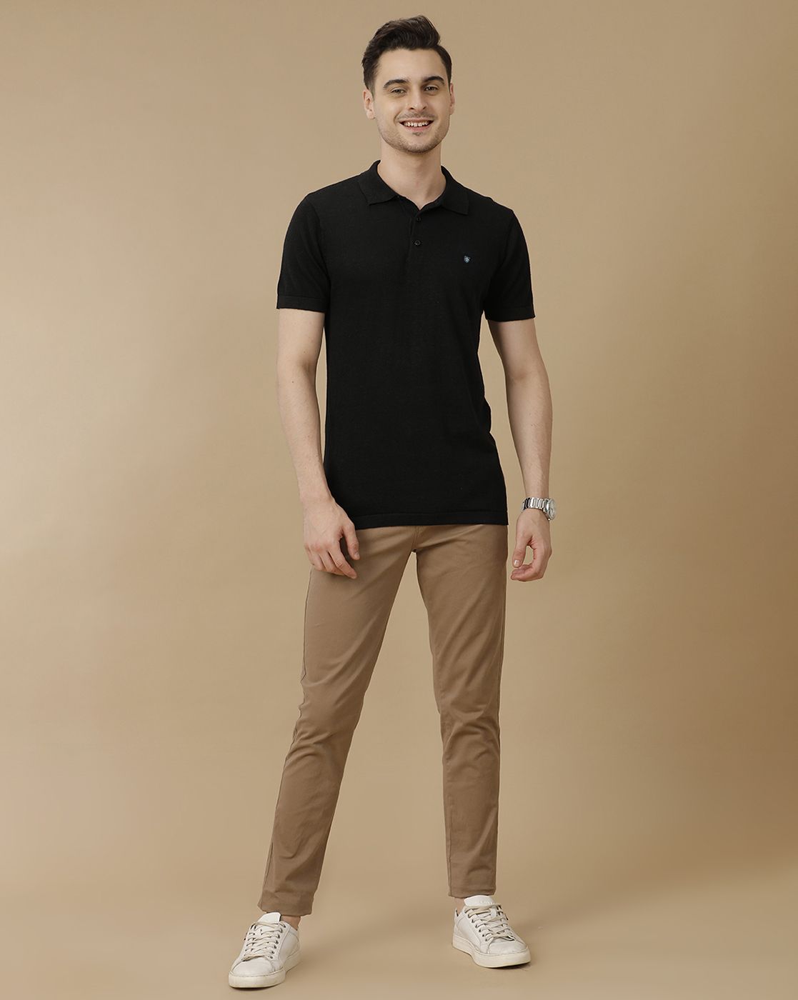 Men's Premium Blended Linen Black Solid Contemporary Fit Half Sleeve Polo Neck Casual T-Shirt