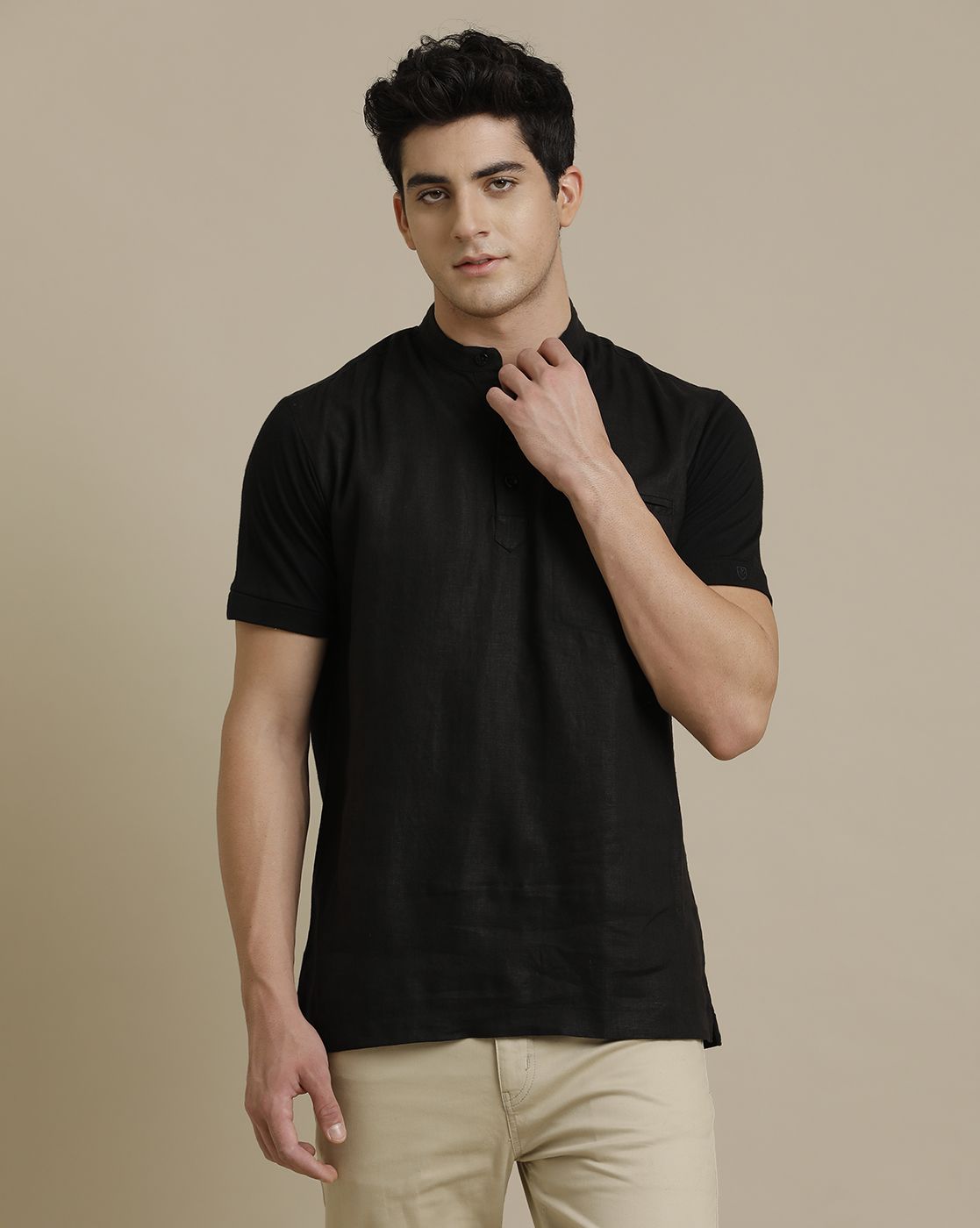 Linen Club Front Woven Back Knit Welt Pocket Black Solid Half Sleeve T-shirt for Men