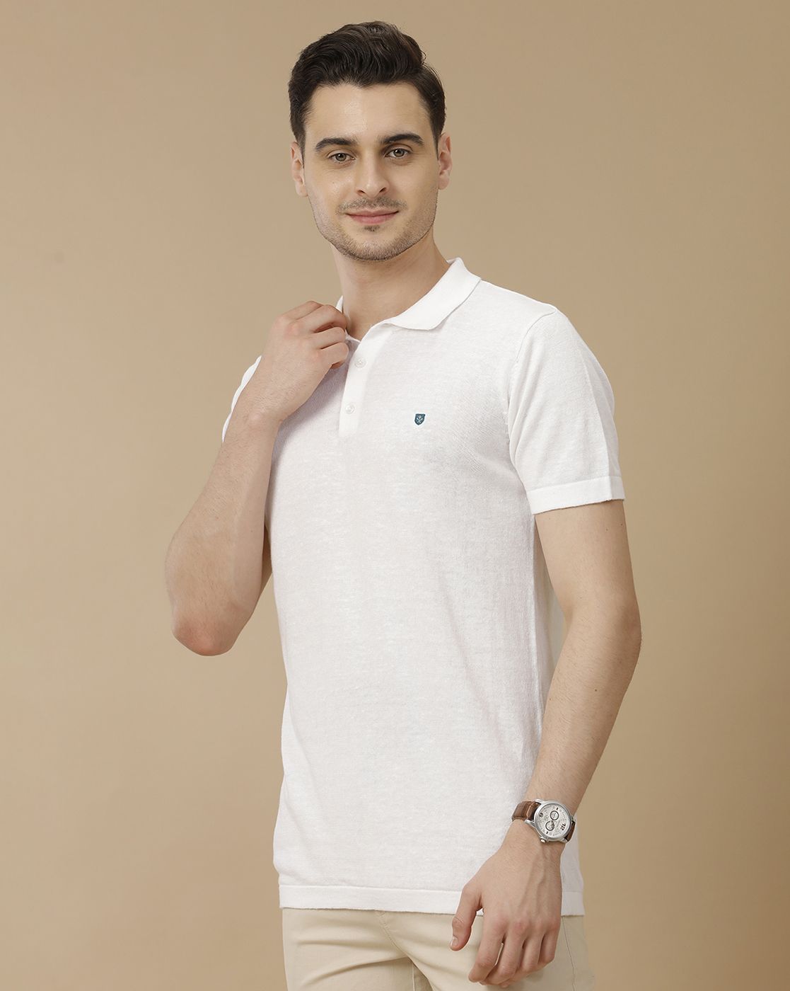 Men's Premium Blended Linen White Solid Contemporary Fit Half Sleeve Polo Neck Casual T-Shirt