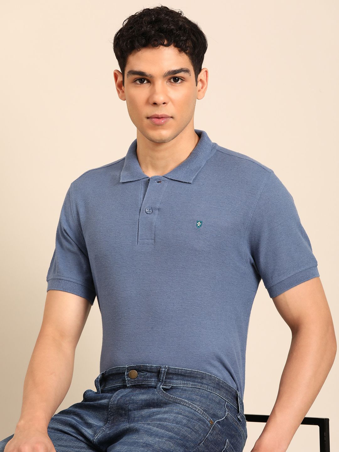 Linen Club Men's Linen Rich Blue Solid Contemporary Fit Half Sleeve Polo Neck T-shirts 