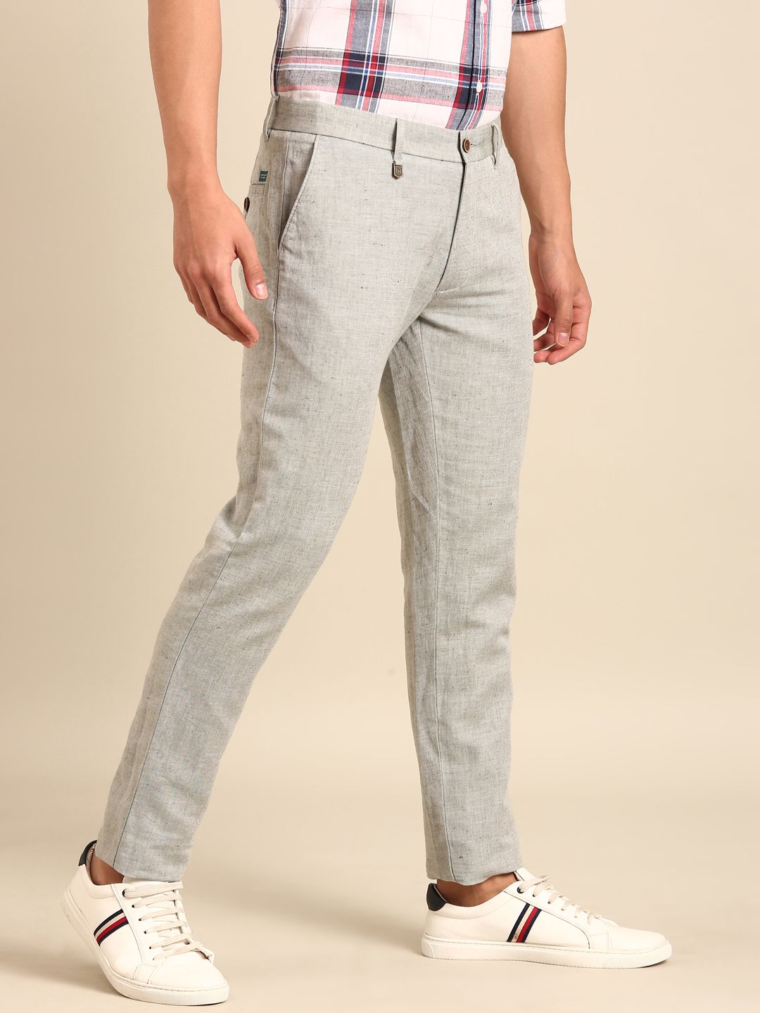Linen Club Men's Linen Rich Grey Solid Contemporary Fit Casual Trouser