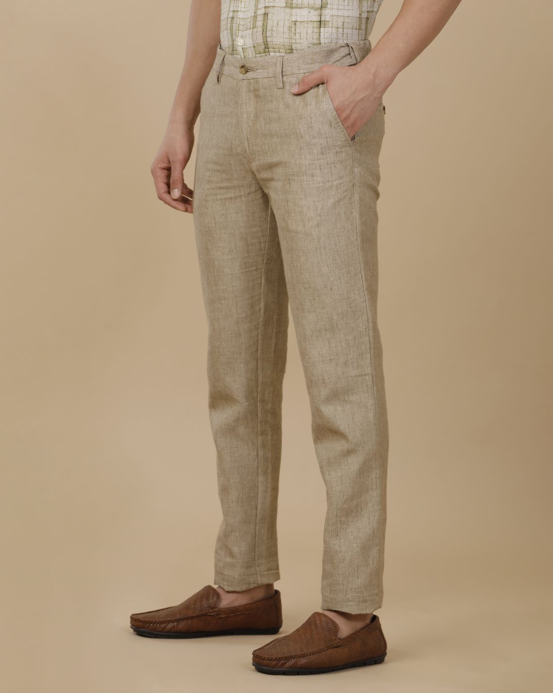 Linen Club Men's Linen Beige Solid Contemporary Fit Casual Trouser