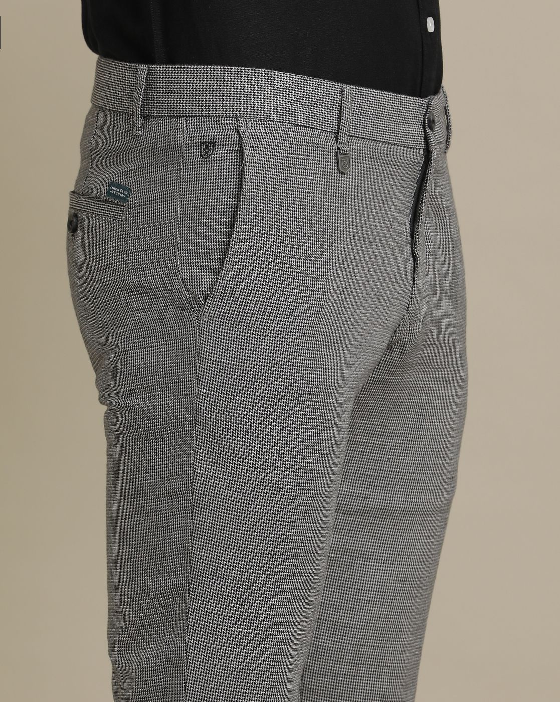 Linen Club Grey Solid  Casual Trouser for men