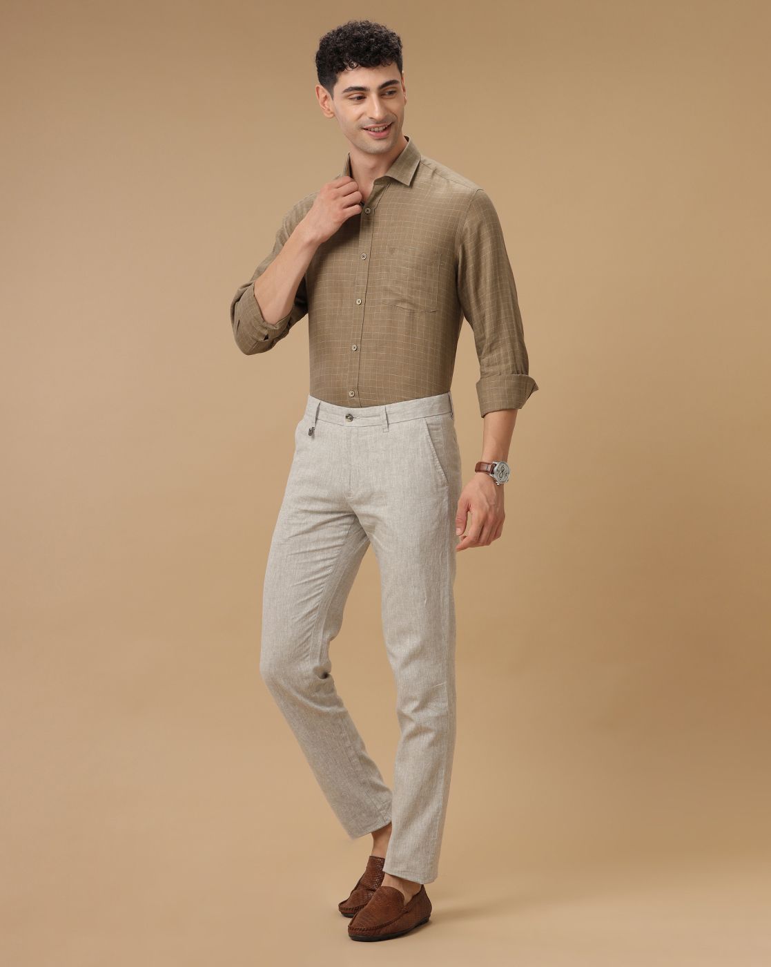 Linen Club Linen Rich Beige Solid Casual Trouser For Men