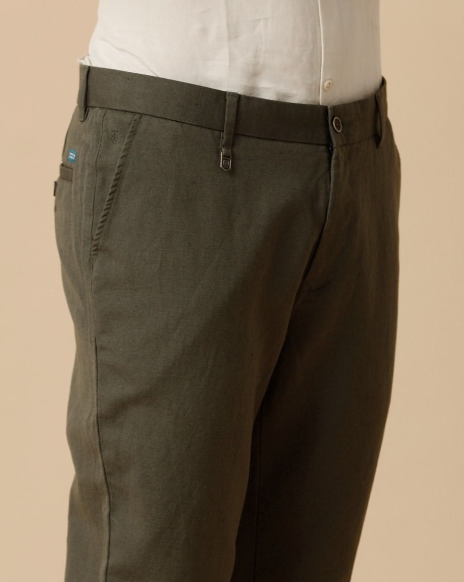 Linen Club Green Solid Casual Trouser for men