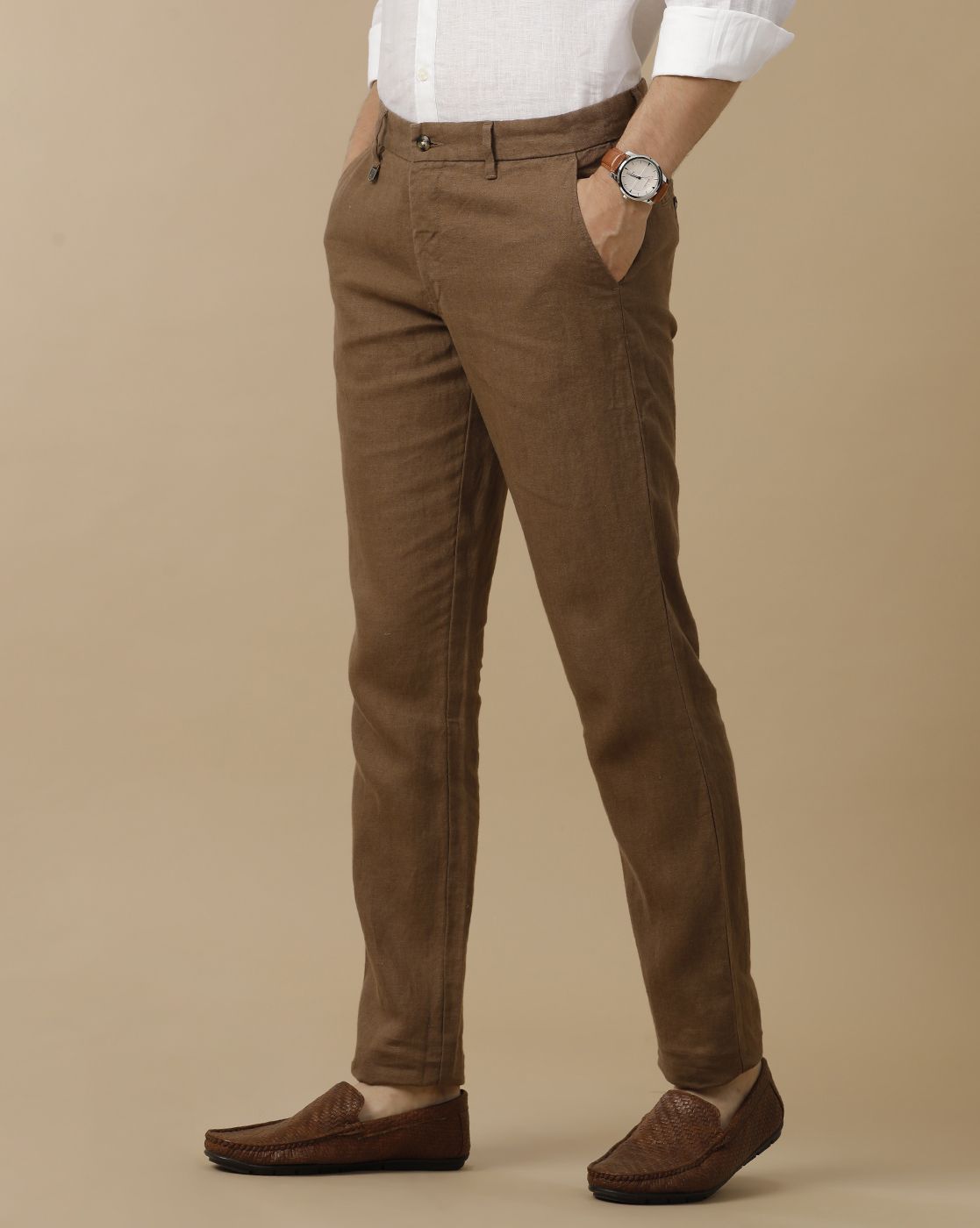 Mens Linen Brown Solid Contemporary Fit Casual Trousers
