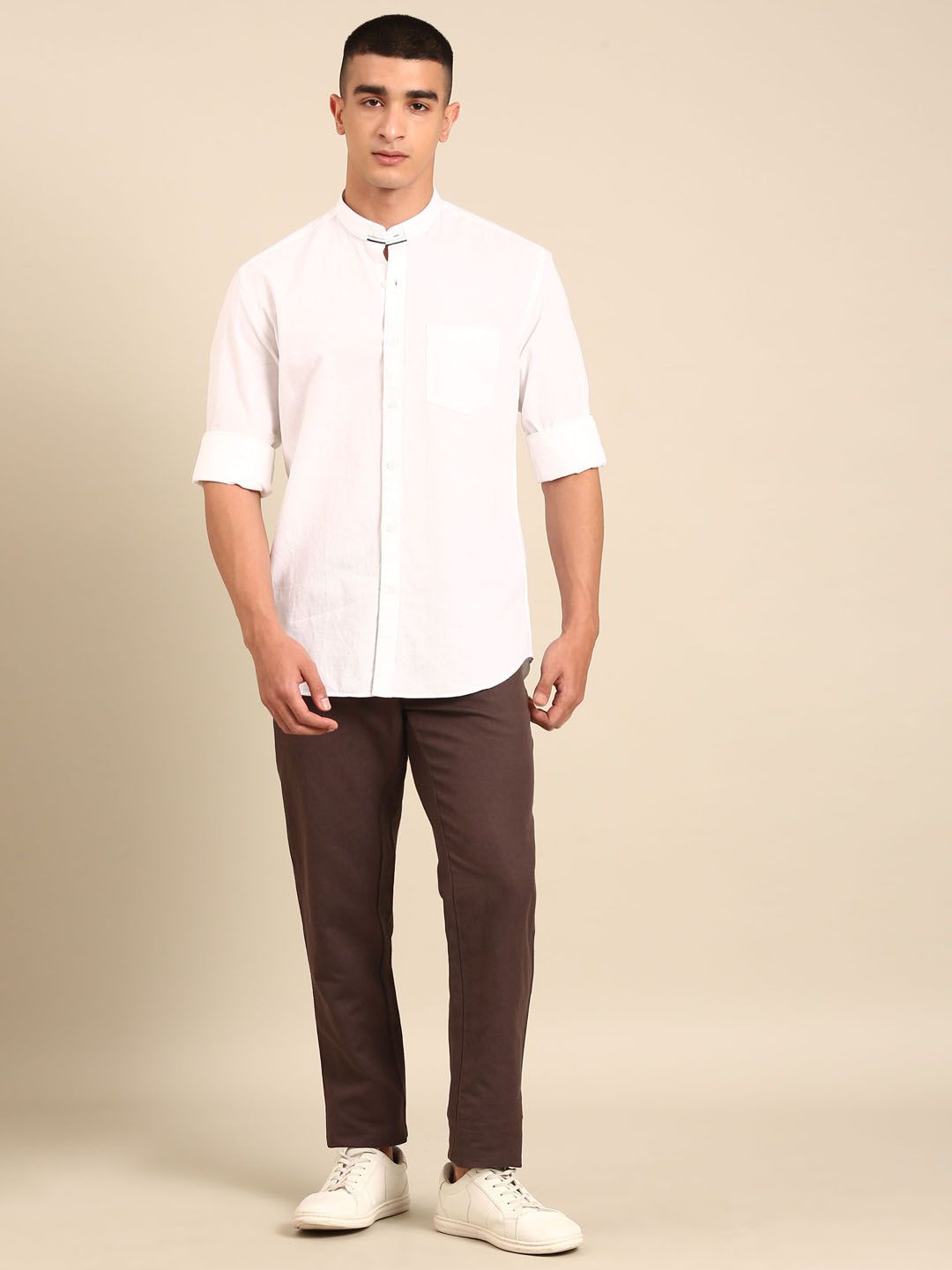Linen Club Men's Linen Rich Brown Solid Contemporary Fit Casual Trouser