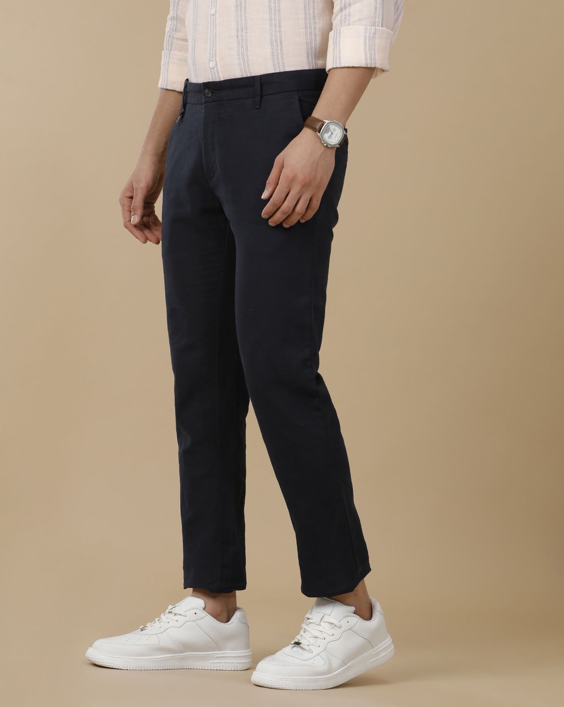 Linen Club Men's Linen Navy Blue Solid Contemporary Fit Casual Trouser