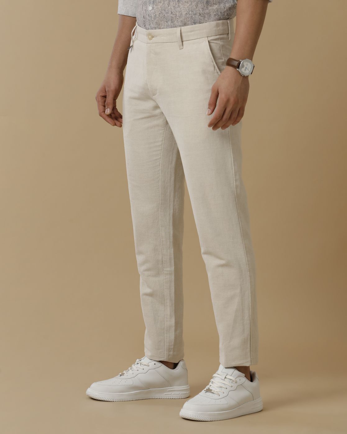 Linen Club Men's Linen Beige Solid Contemporary Fit Casual Trouser