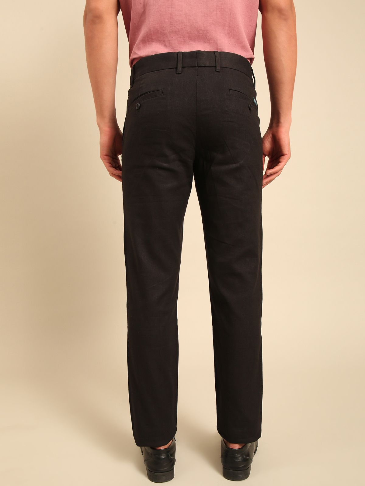 Linen Club Men's Linen Black Solid Regular Fit Casual Trouser LCTRSDB914838
