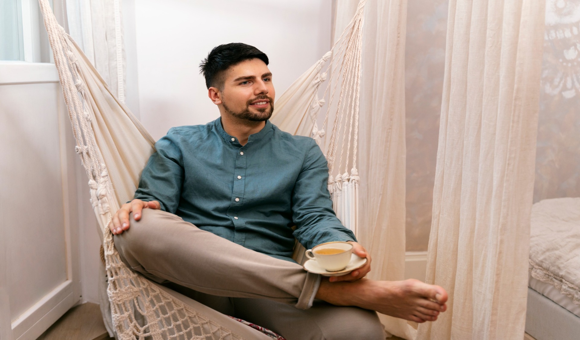 Weekend Style Made Easy with Men's Linen Clothing